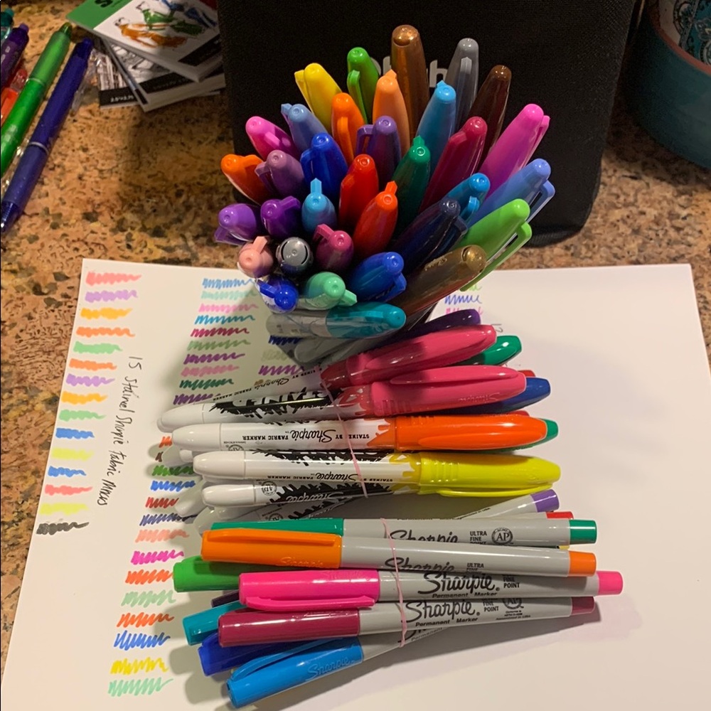 Rarely used bunch of Sharpies: Stained Fabric Markers, Sharpie Ultra Fine+Fine